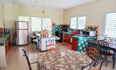 ALQUILO CASA AMOBLADA con piscina en Coronado $1.500 SEIS MESES Min