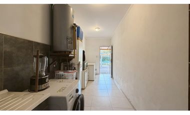 VENTA HERMOSA CASA, ZONA LA TOMA!