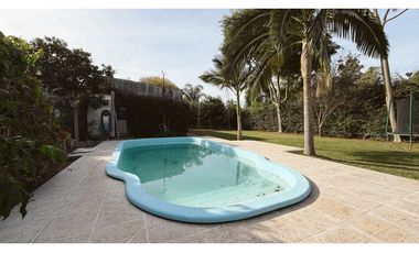 VENTA HERMOSA CASA, ZONA LA TOMA!