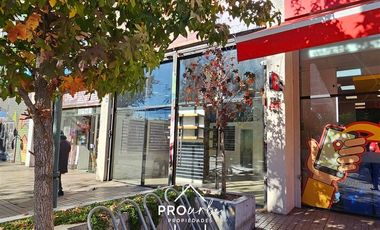 Local Comercial en Arriendo en Plaza Ñuñoa/Av. Irarrázaval/Los Talaveras