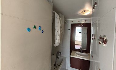 SE VENDE LINDISIMO Y COMODO DEPARTAMENTO