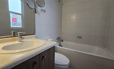Casa en Venta en Av. Volcan Puyehue 2054, LT74 MZ51