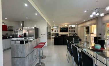 Casa en venta con 3 dormitorios en Miralagos