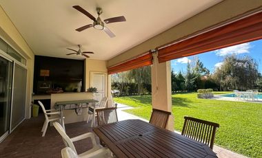 Casa en venta con 3 dormitorios en Miralagos