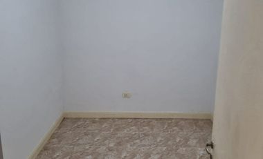 VENTA CASA 3 AMBIENTES, BERAZATEGUI.