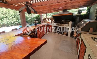 Casa en Venta en Condominio Tierras Lindas en Santa Elena de Chicureo