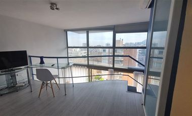 Departamento en Arriendo en Metro Los Leones*LOFT Amoblado*