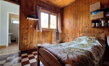 Venta Casa 3 amb con parque más Galpón y Losa