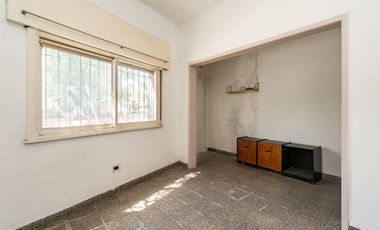 CASA RECICLAR LOCAL COML 5AMBS GARAJE JARDÍN HAEDO