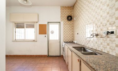 CASA RECICLAR LOCAL COML 5AMBS GARAJE JARDÍN HAEDO