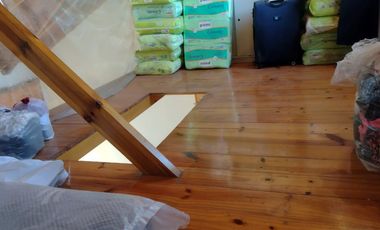 CASA EN VTA AMPLIAS DIMENSIONES MUY BIEN UBICADA.