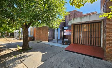 Venta de Casa de 3 dormitorios en el centro de SN