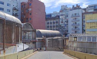 COCHERA DOBLE EXCELENTE UBICACIÓN  AV. OLMOS 138
