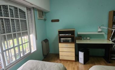 VENTA CASA 3 AMBIENTES LOTE EN ESQUINA TEMPERLEY