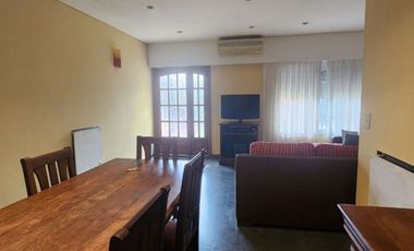 VENTA CASA 3 AMBIENTES LOTE EN ESQUINA TEMPERLEY