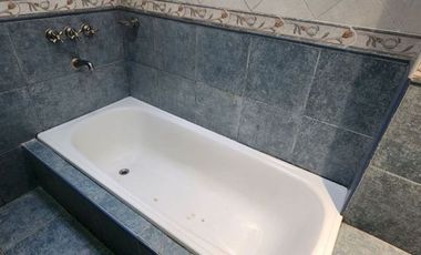 VENTA CASA 3 AMBIENTES LOTE EN ESQUINA TEMPERLEY