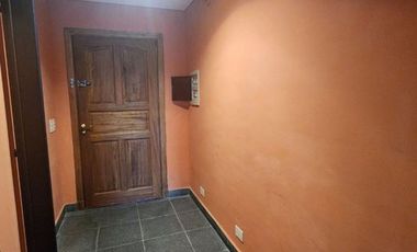 VENTA CASA 3 AMBIENTES LOTE EN ESQUINA TEMPERLEY