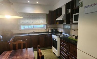 VENTA CASA 3 AMBIENTES LOTE EN ESQUINA TEMPERLEY