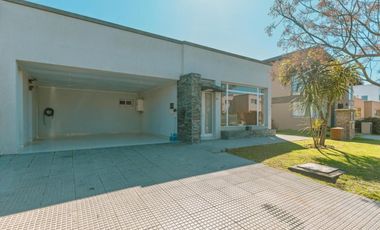 Venta de 4 Ambientes Altos de Hudson (Apto Credito
