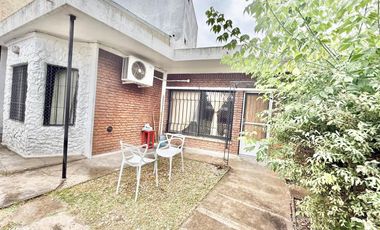 CASA EN VENTA EN BERAZATEGUI  EXCELENTE UBICACIÓN