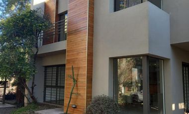 Casa en  Alquiler