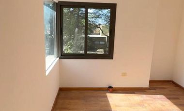 Casa en  Alquiler
