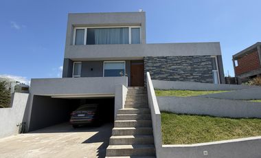Casa en venta en Magallanes