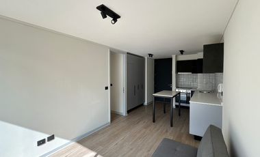 Vanguardia y Conexión en el Corazón Residencial de Ñuñoa: 1D1B en Los Avellanos