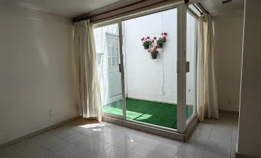 Casa en venta en Ampliación Zapotitla, Tláhuac, Ciudad de México