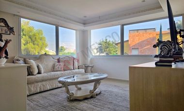 Renta Residencia Amueblada en Colinas del Bosque: Privacidad, Amplitud y Lujo en El Sur