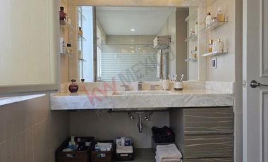 Renta Residencia Amueblada en Colinas del Bosque: Privacidad, Amplitud y Lujo en El Sur
