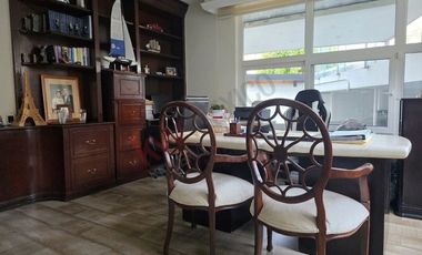 Renta Residencia Amueblada en Colinas del Bosque: Privacidad, Amplitud y Lujo en El Sur
