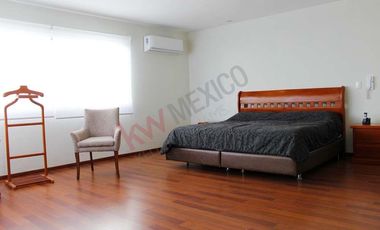🏡✨ Casa en renta amueblada, La loma Club de Golf