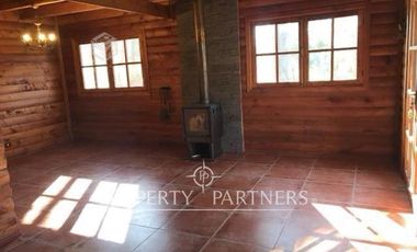Acogedora casa en arriendo en parcela