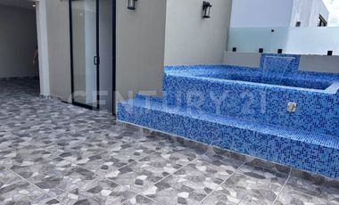 Casa en Venta en Arbolada - A estrenar - Alberca Rooftop 3 Niveles
