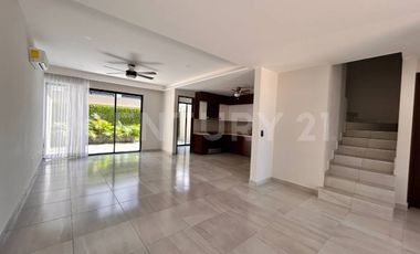 Casa en Venta en Arbolada - A estrenar - Alberca Rooftop 3 Niveles