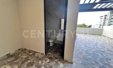 Casa en Venta en Arbolada - A estrenar - Alberca Rooftop 3 Niveles