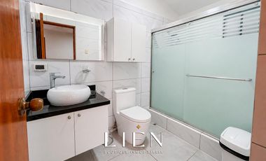 Alquiler de casa amplia en zona residencial de Surco
