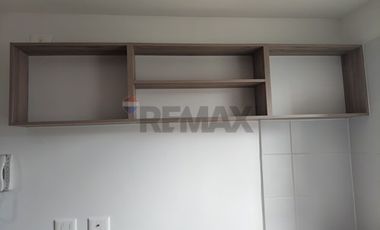 Arriendo Casa Condominio con Laguna 4D/3B