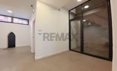 Casa Comercial en Providencia