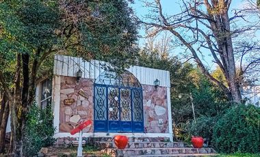 VENTA Casa y Complejo de cabañas. El Volcán