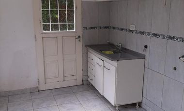 Venta. Casa 2 dormitorios. San Luis, Las Chacras, Juana Koslay, sobre Ruta 18