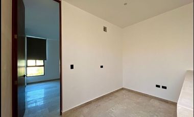 Town house en renta con piscina y amenidades