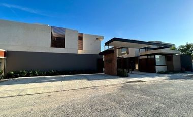 Town house en renta con piscina y amenidades