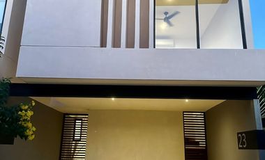 Town house en renta con piscina y amenidades
