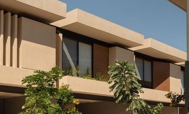 Town house en renta con piscina y amenidades