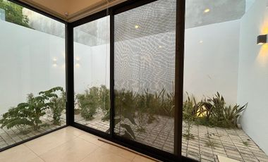 Town house en renta en zona Norte Gertrudis Copo