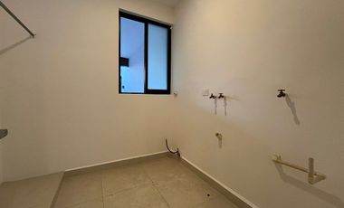 Town house en renta en zona Norte Gertrudis Copo