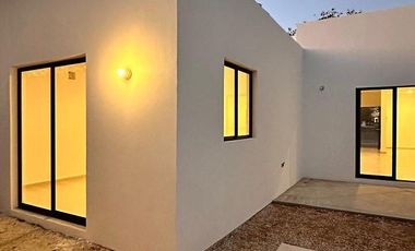 CASA EN VENTA, DE UNA SOLA PLANTA, EN CONKAL, MERIDA YUCATAN.