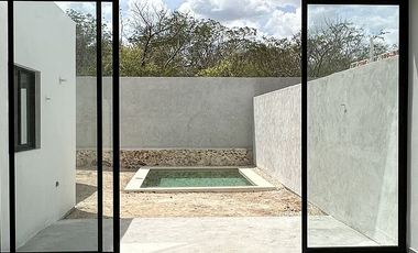 CASA EN VENTA, DE UNA SOLA PLANTA, EN CONKAL, MERIDA YUCATAN.